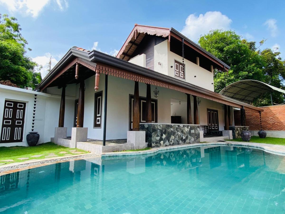 Thaprobana Villa Tangalle - Private Villa エクステリア 写真