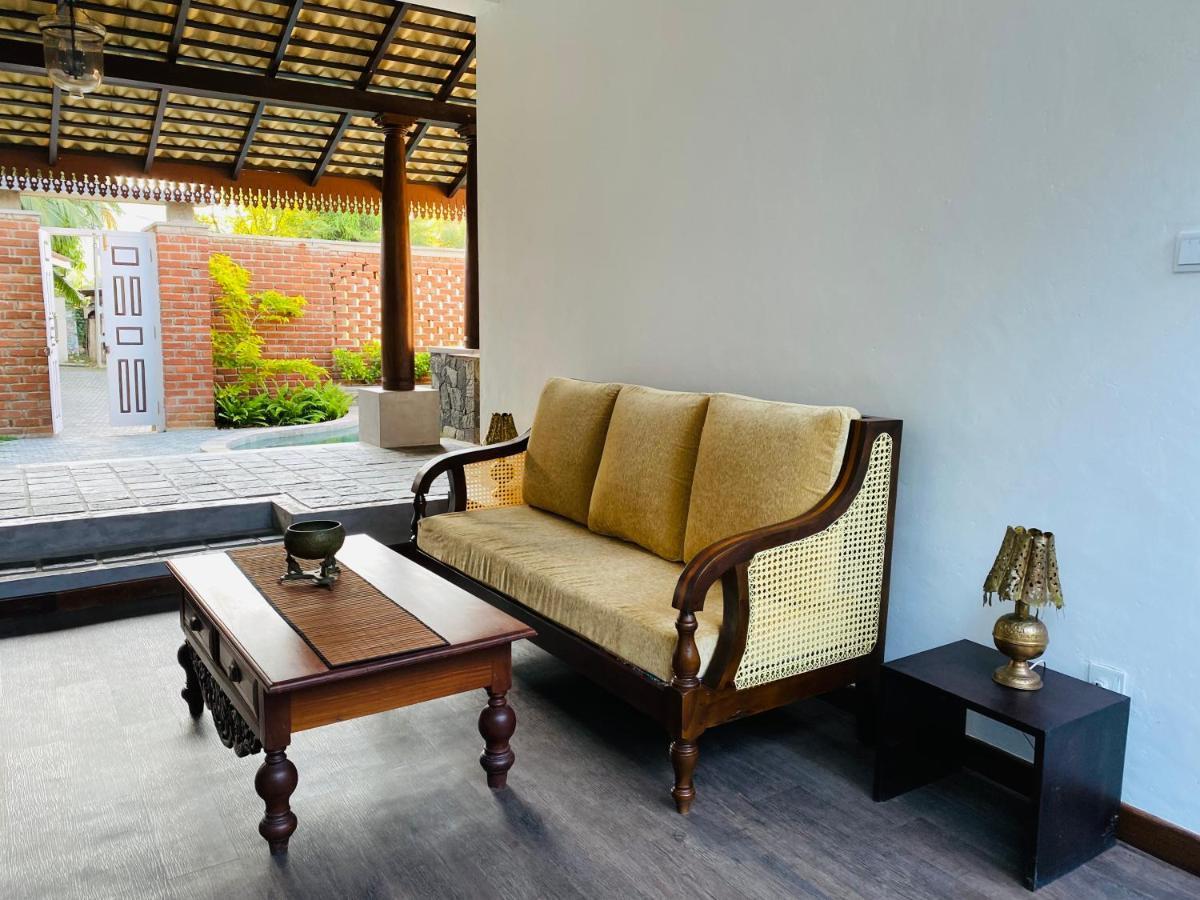 Thaprobana Villa Tangalle - Private Villa エクステリア 写真