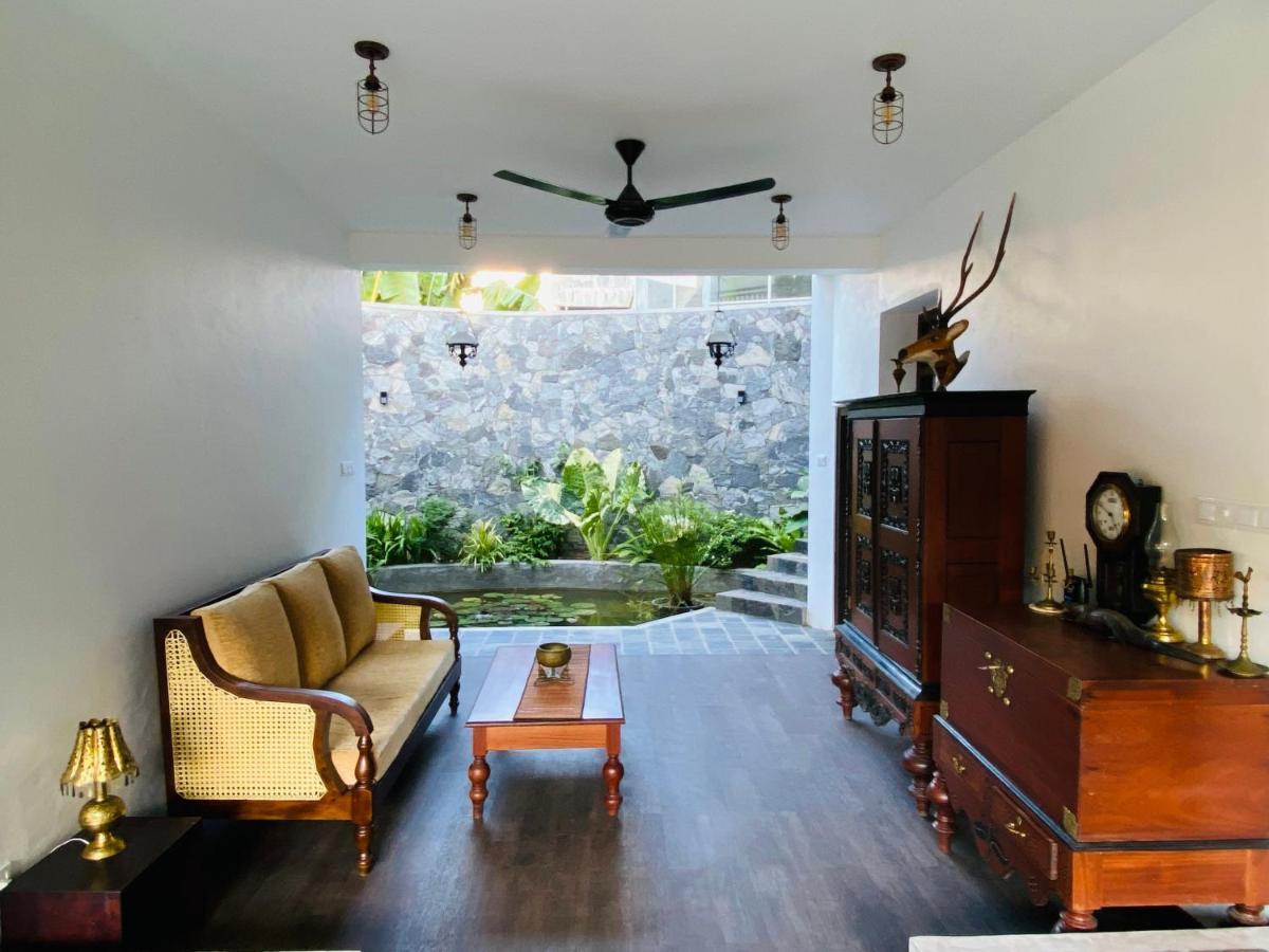 Thaprobana Villa Tangalle - Private Villa エクステリア 写真