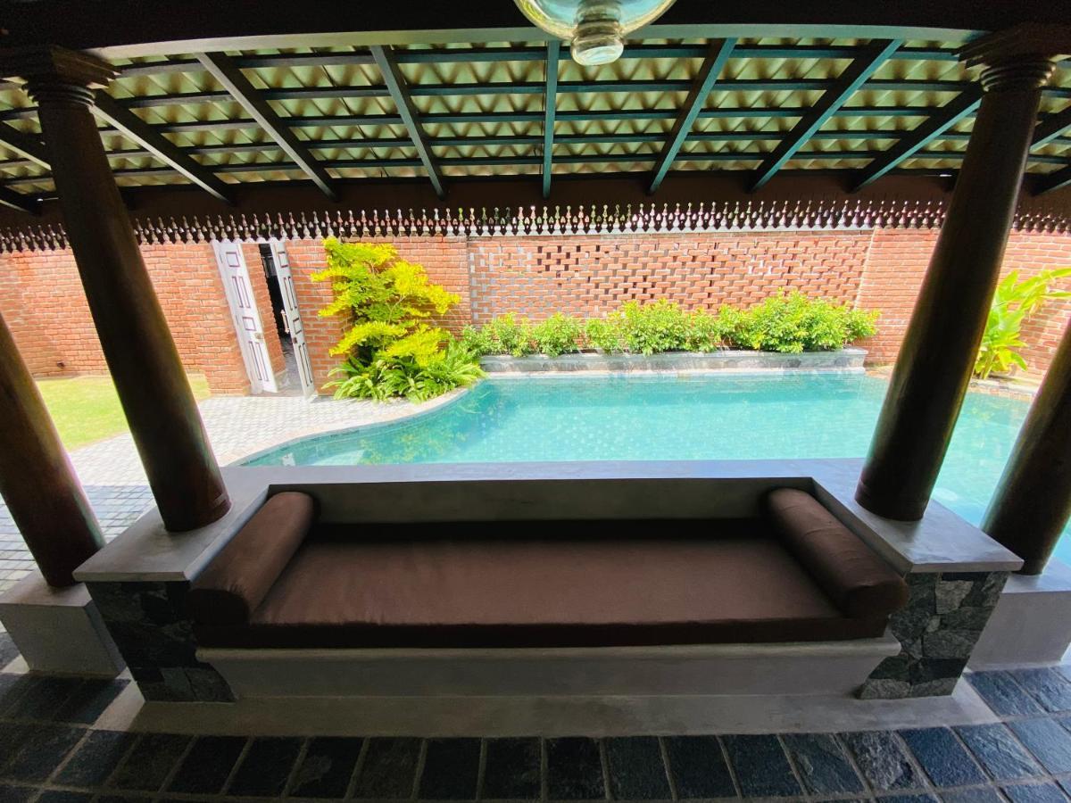 Thaprobana Villa Tangalle - Private Villa エクステリア 写真