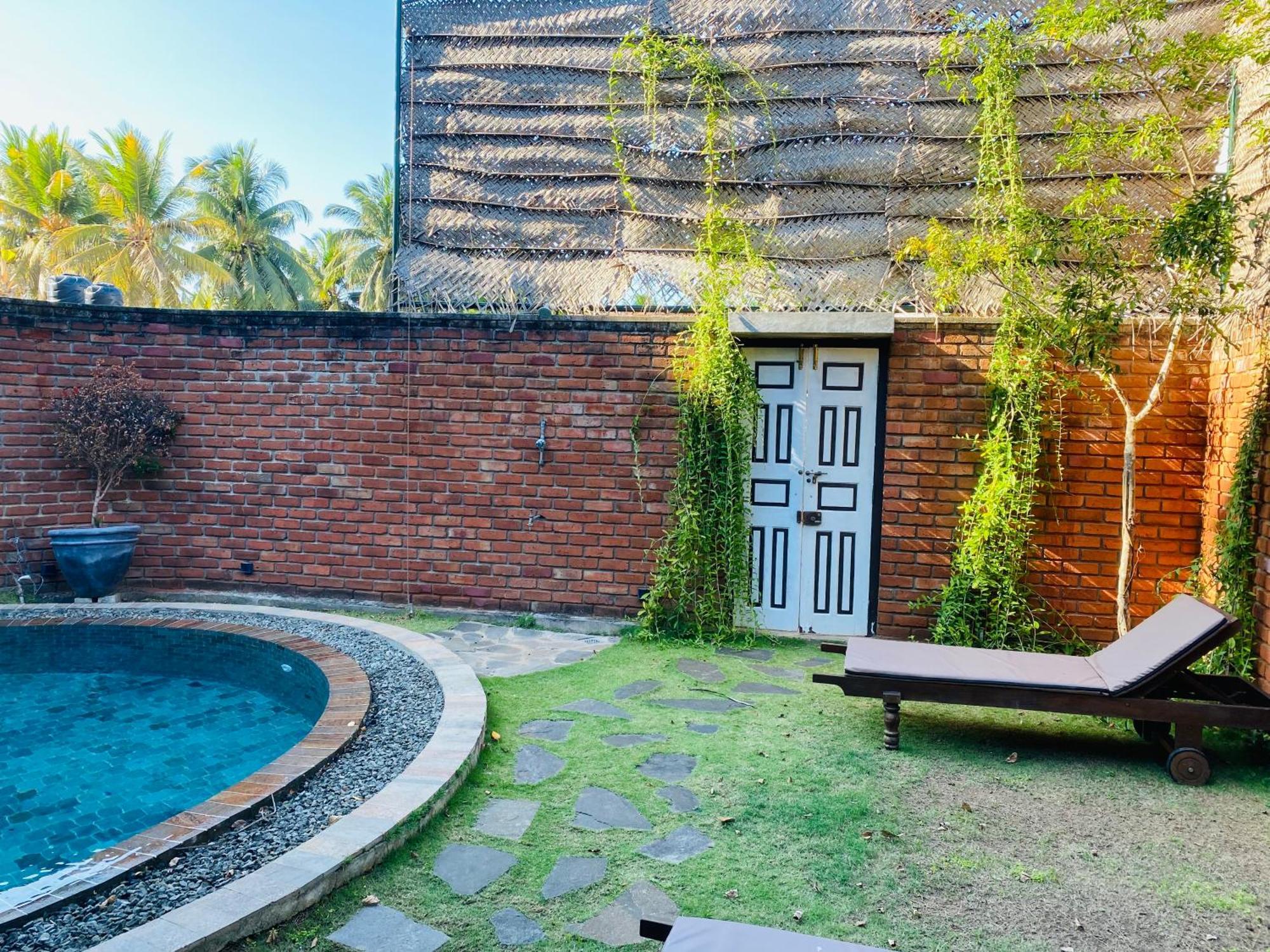 Thaprobana Villa Tangalle - Private Villa エクステリア 写真